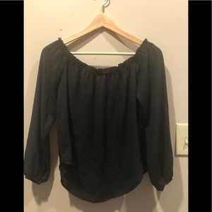 Black Off-the-shoulder Top